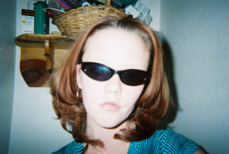 glasseson.jpg
